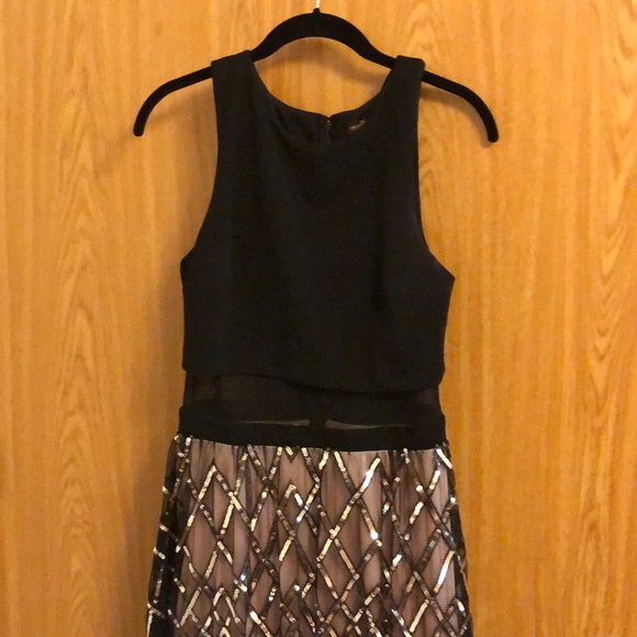 Prom Dress - Picture 2 of 7